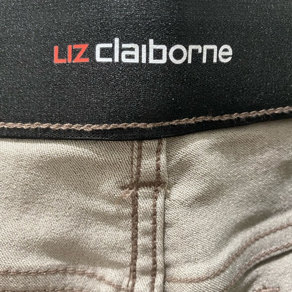 Liz Claiborne Sara Slim Leg Midrise 